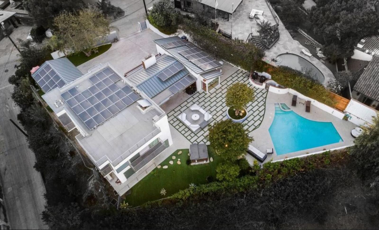 Bonnie Modern Rock n Roll House — photo 2