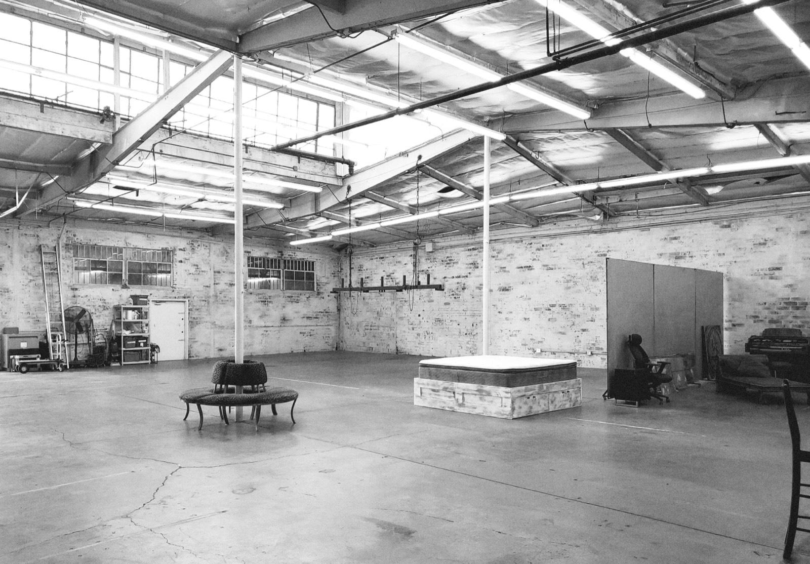 BP's LA Stage and Sets — photo 2