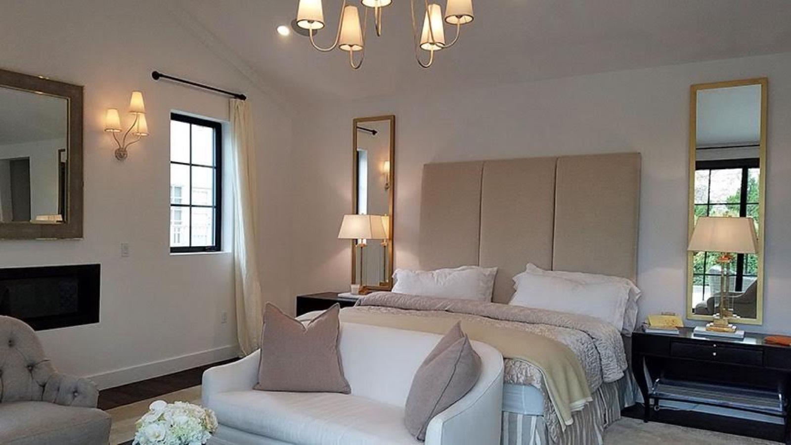 Brentwood House — photo 9
