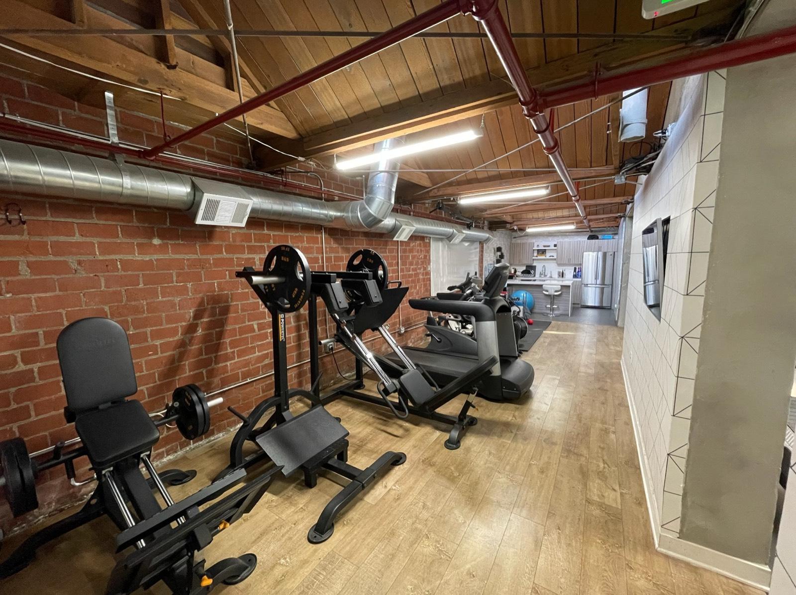 Brick Gym — photo 9