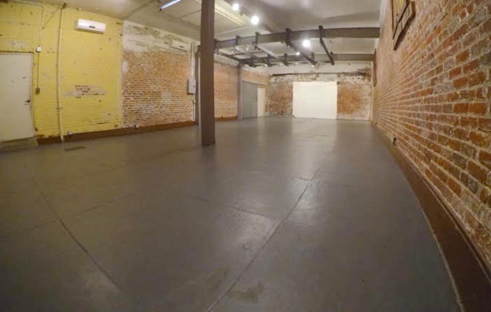 Brick Warehouse — photo 2