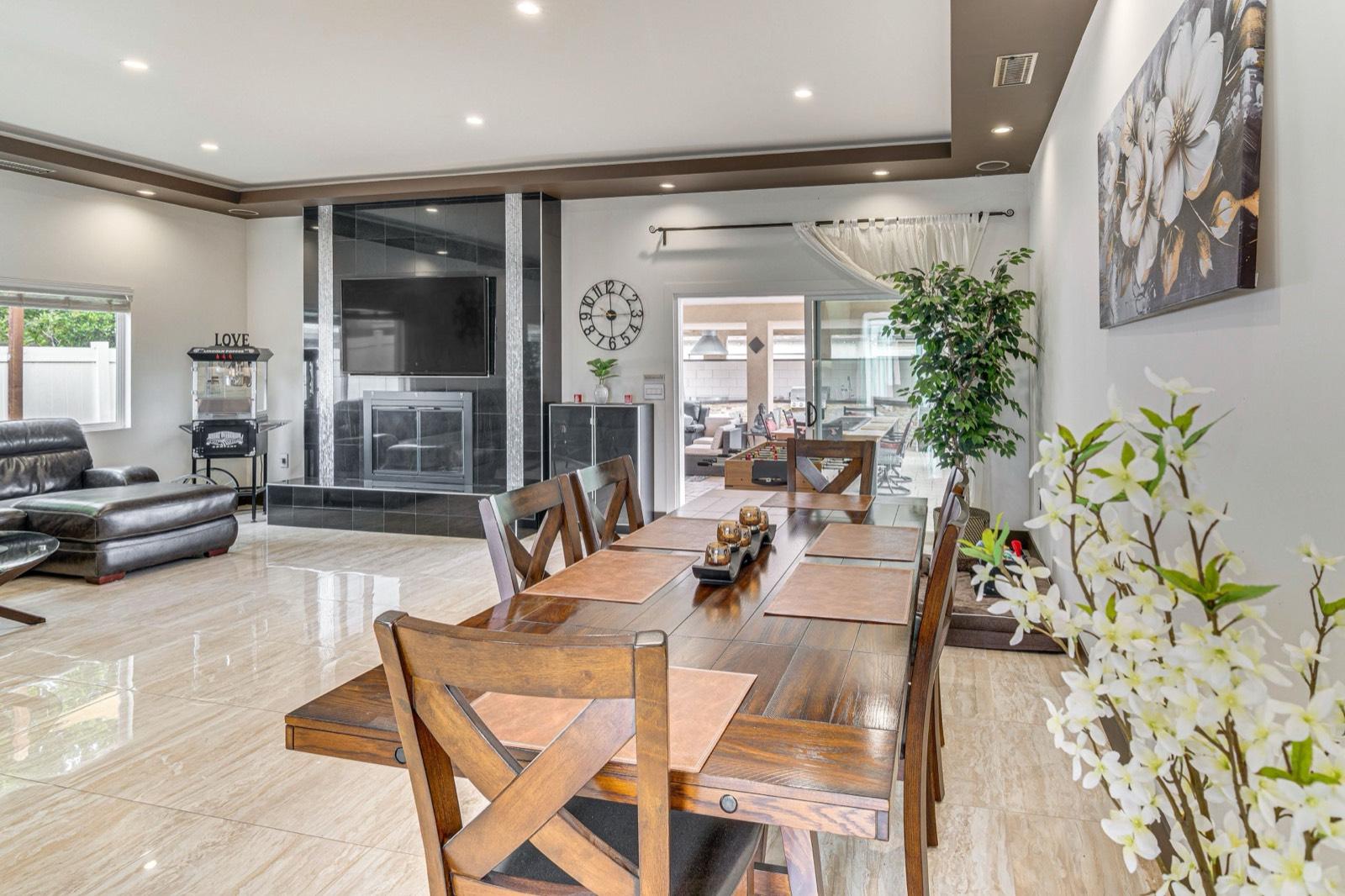 B's Cozy Home near Tarzana — photo 8