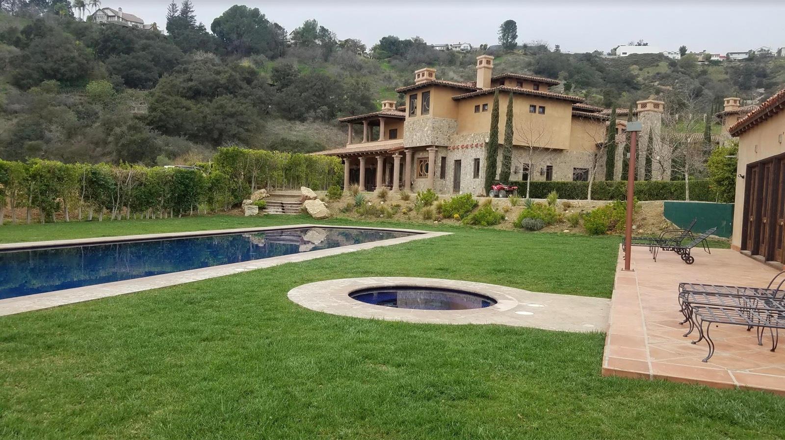 B's Lake Estate 2- — photo 1