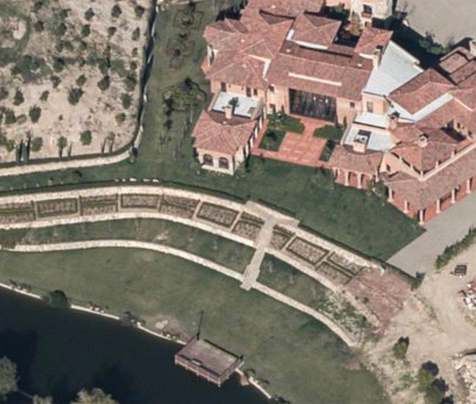 B's Lake Estate 2- — photo 5
