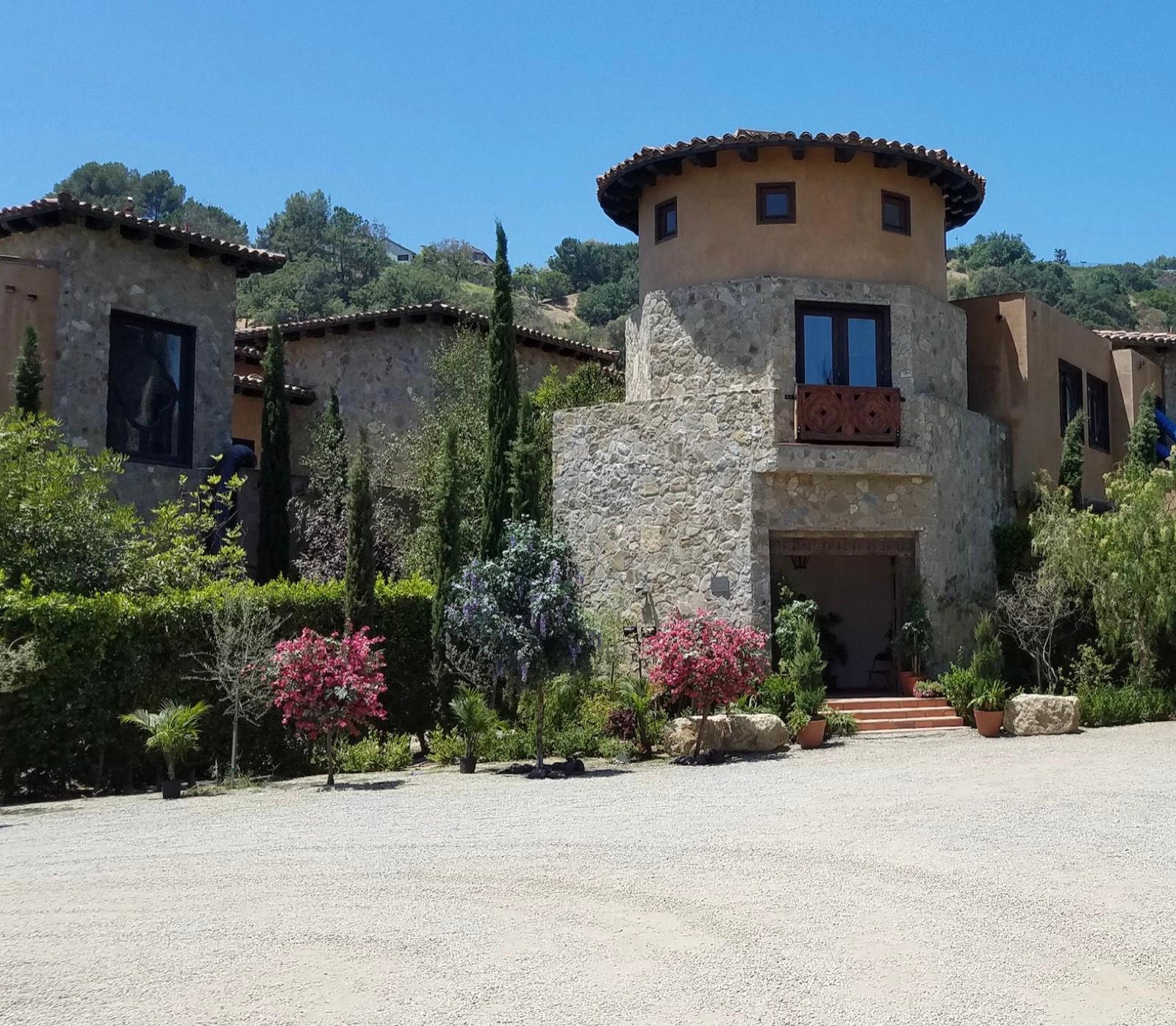 B's Lake Estate 2- — photo 10