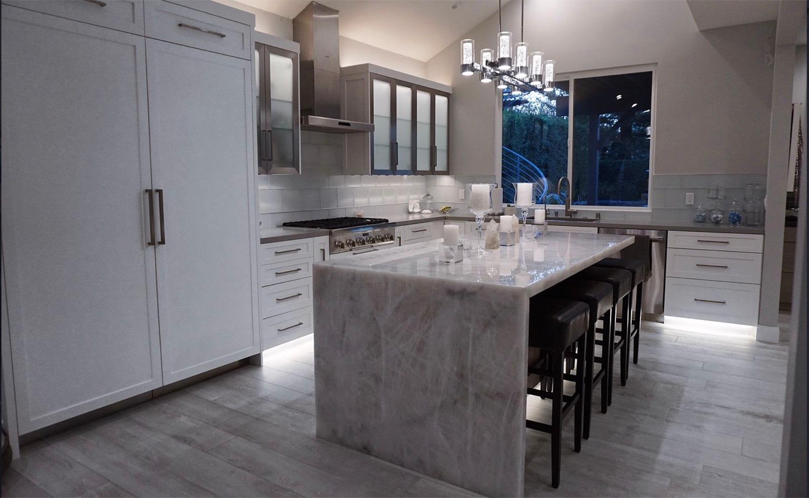 B's Modern Valley home — photo 6
