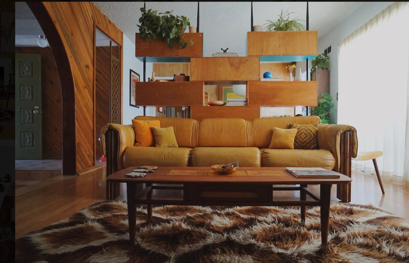 B's Retro 70's Home — photo 8