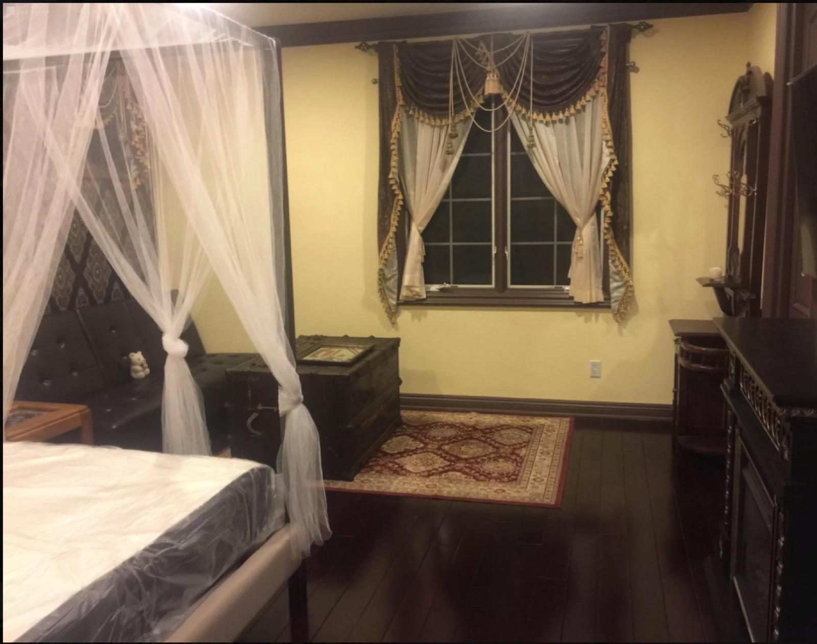 Burbank Mansion — photo 8