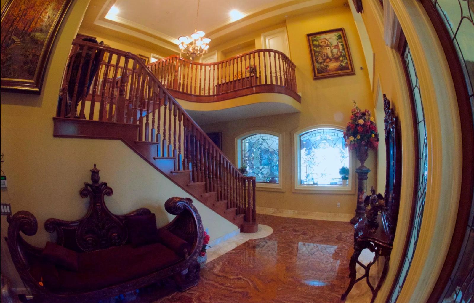 Burbank Mansion — photo 10