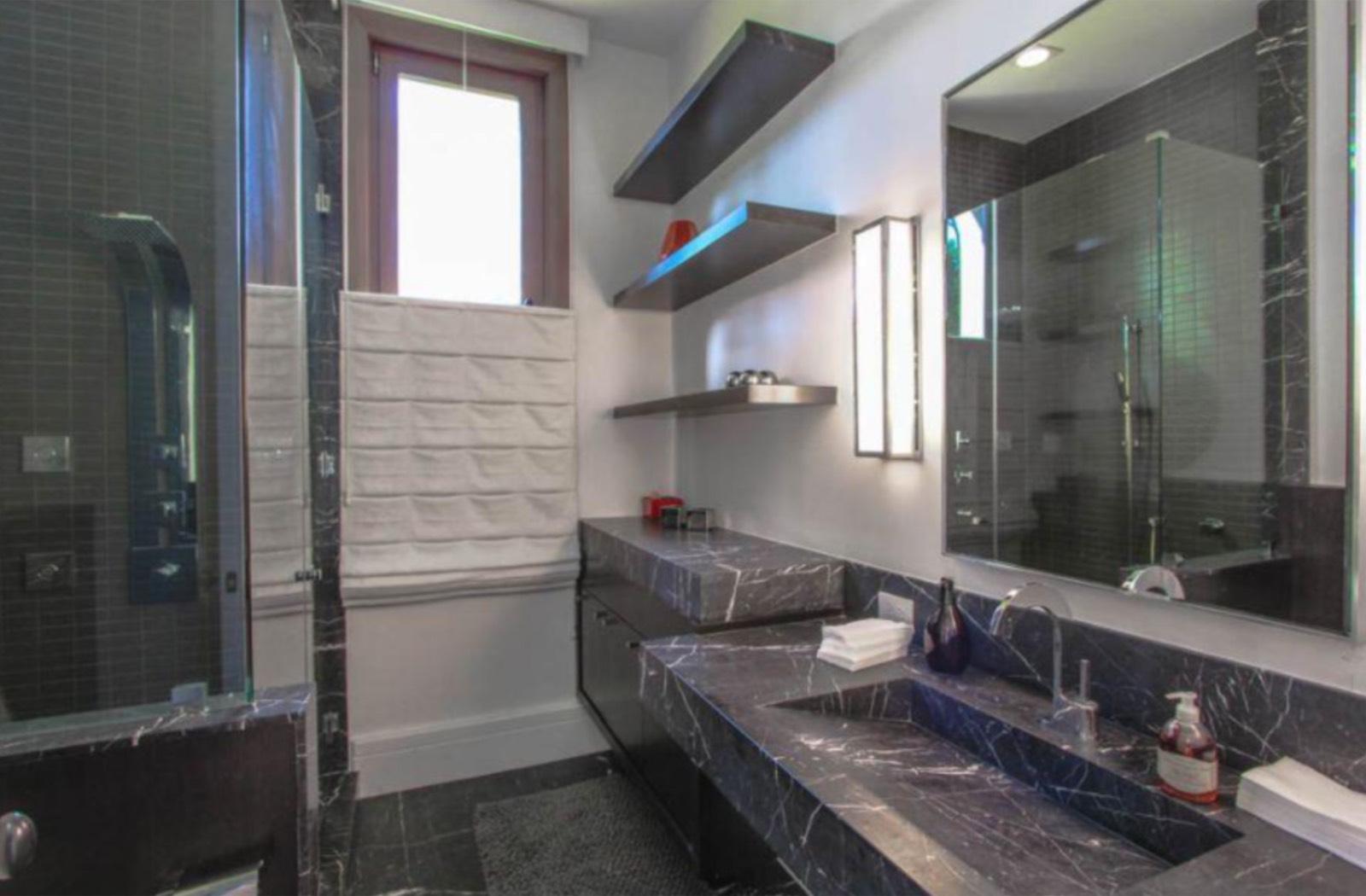Burlingame house — photo 7