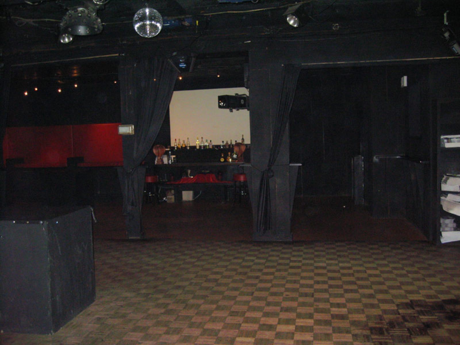 C Bar — photo 9