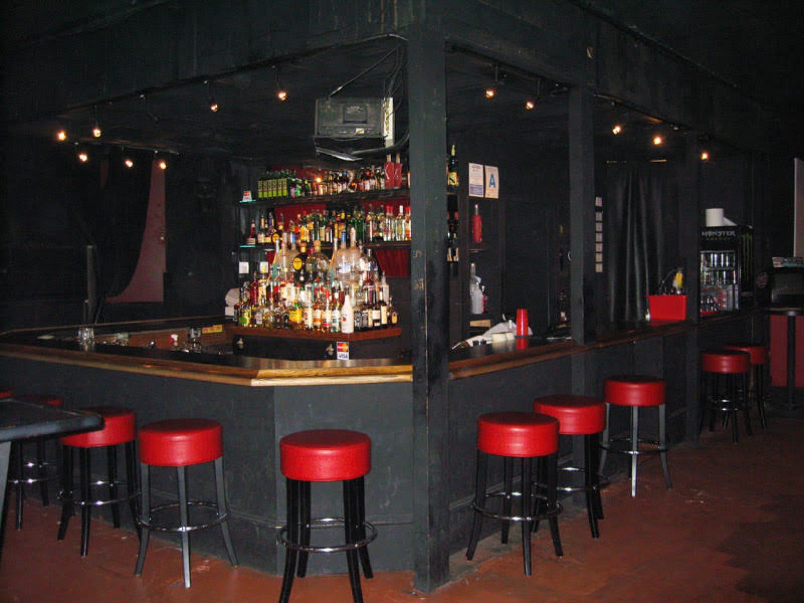 C Bar — photo 10