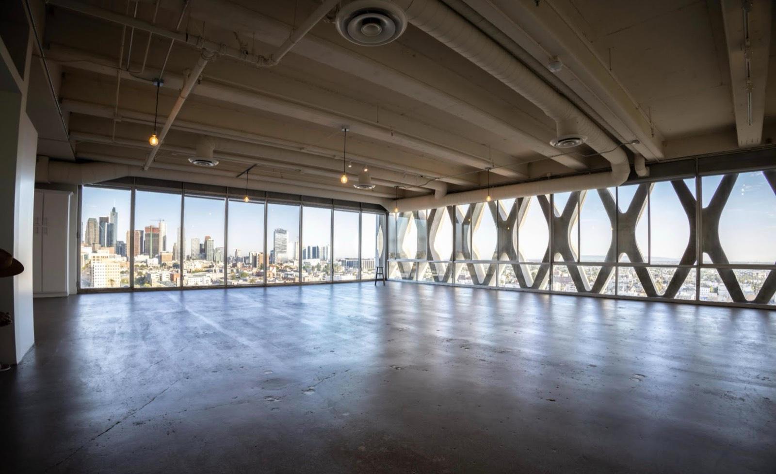 C's City View Loft 11201 — photo 2