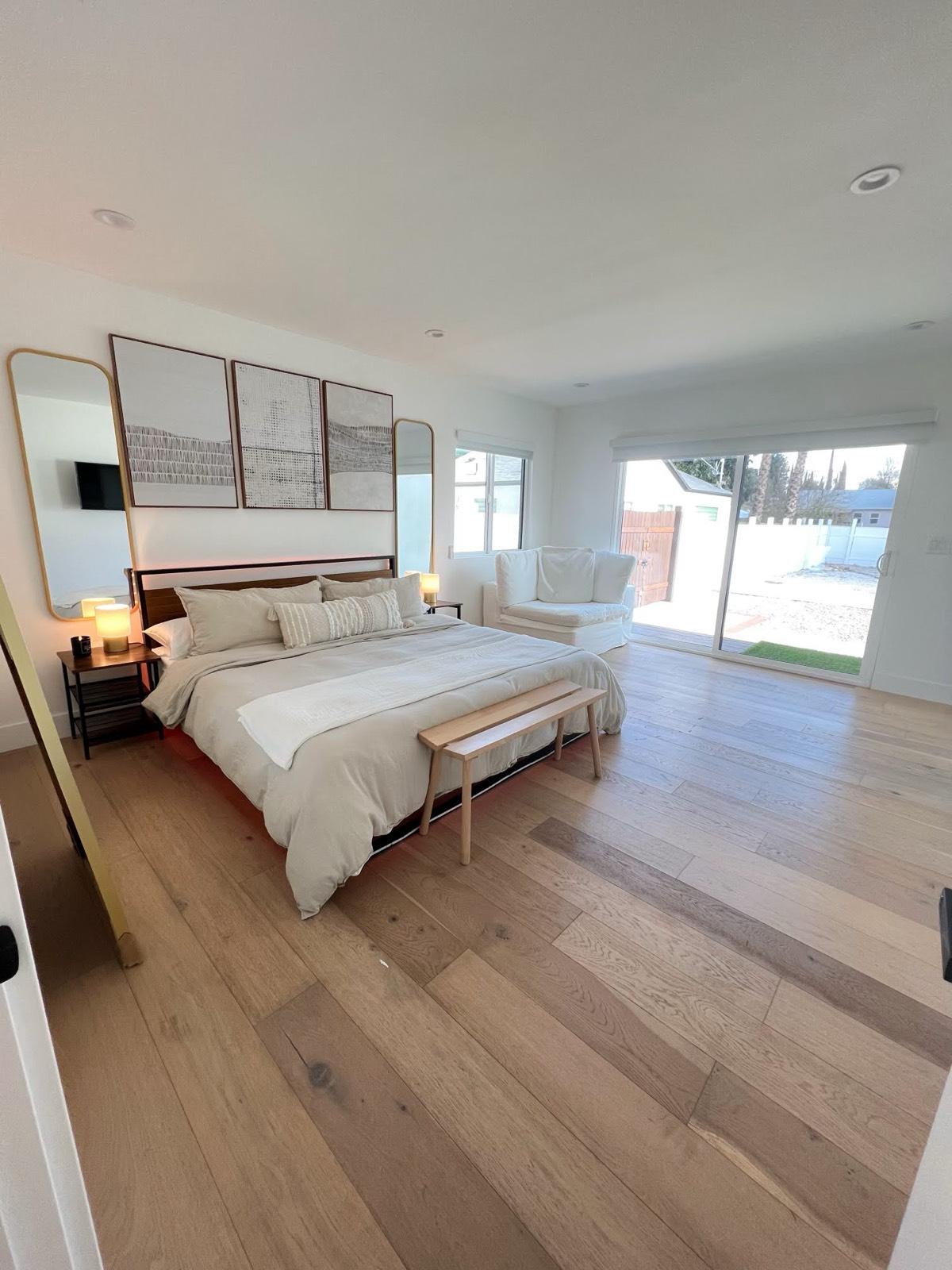 C's Clean Cute Farmhouse — photo 3