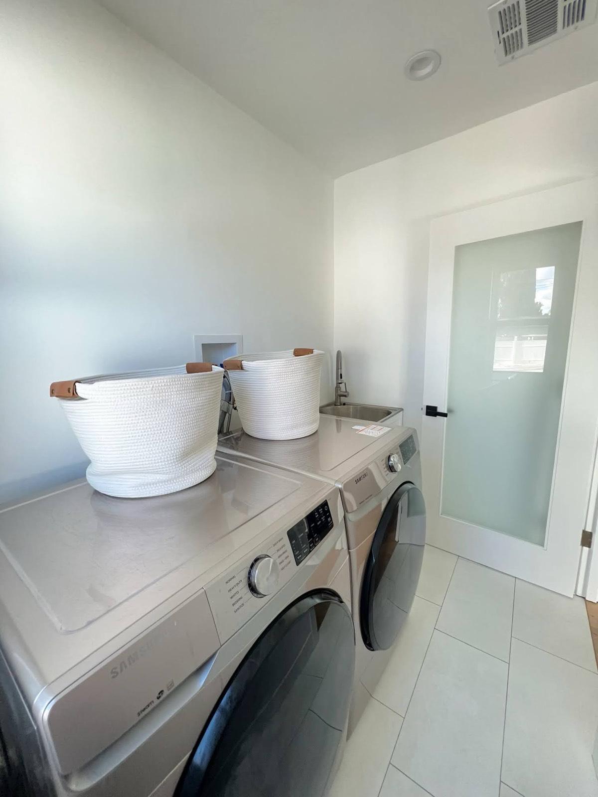 C's Clean Cute Farmhouse — photo 8