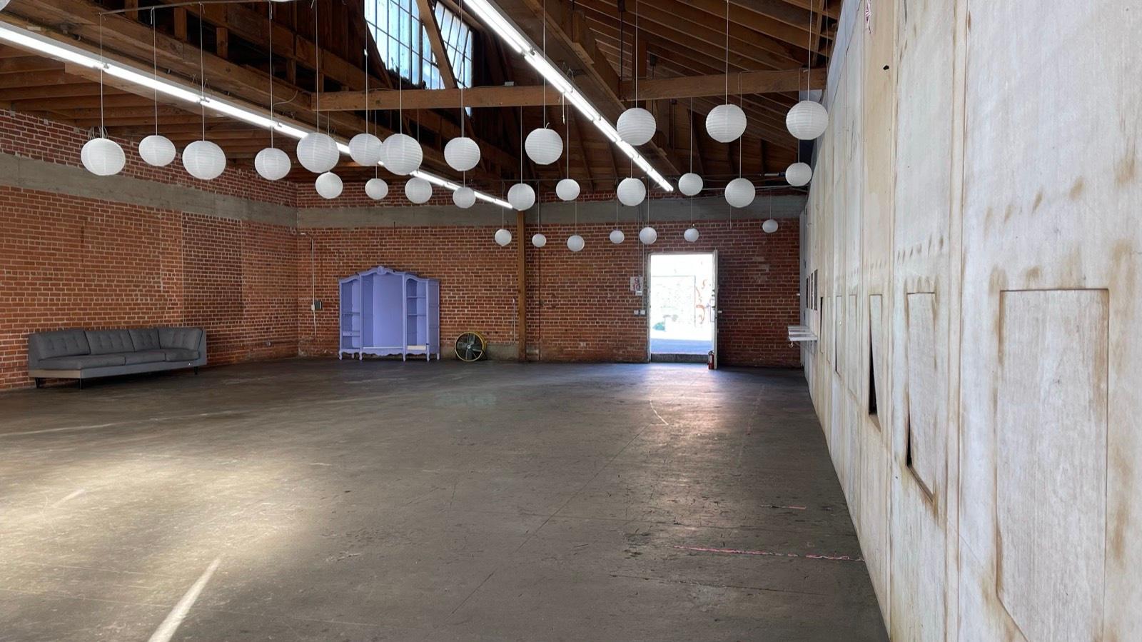 C's Commercial Brick Warehouse 11206 — photo 2