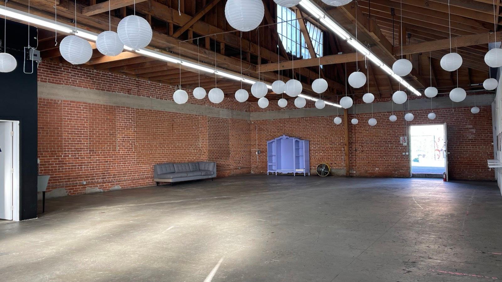 C's Commercial Brick Warehouse 11206 — photo 1