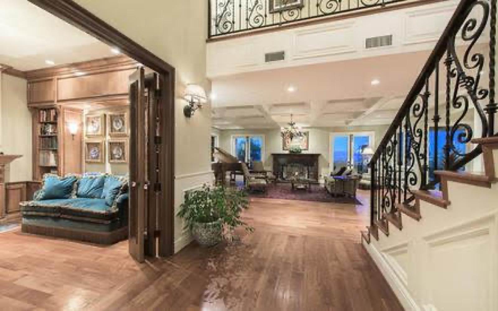 Calabasas Mansion — photo 1
