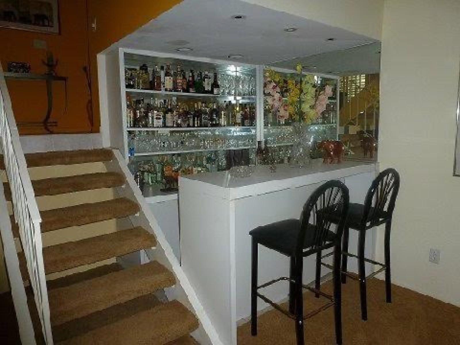 Calabassas Traditonal House — photo 11