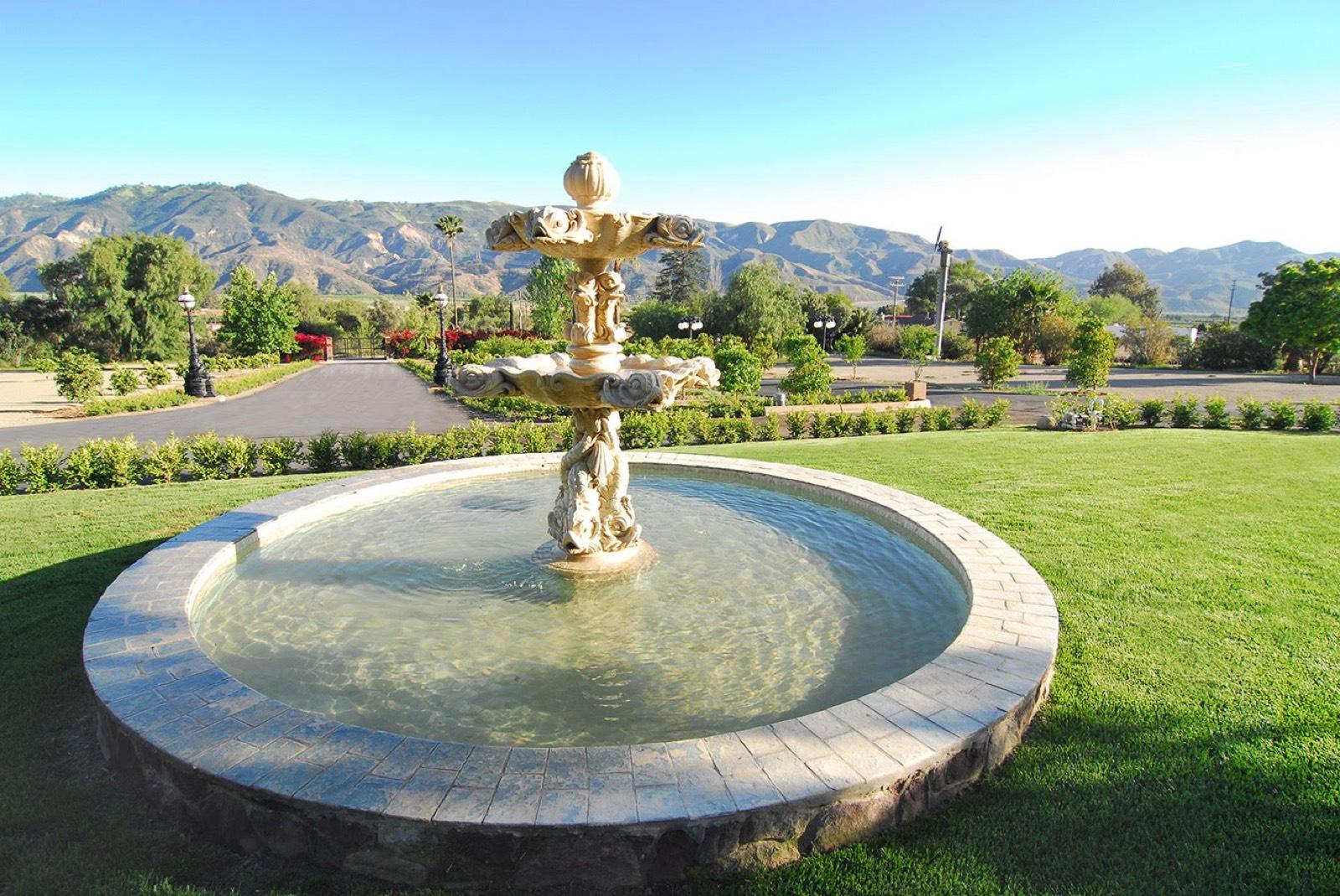 Canyon Country Mansion — photo 12