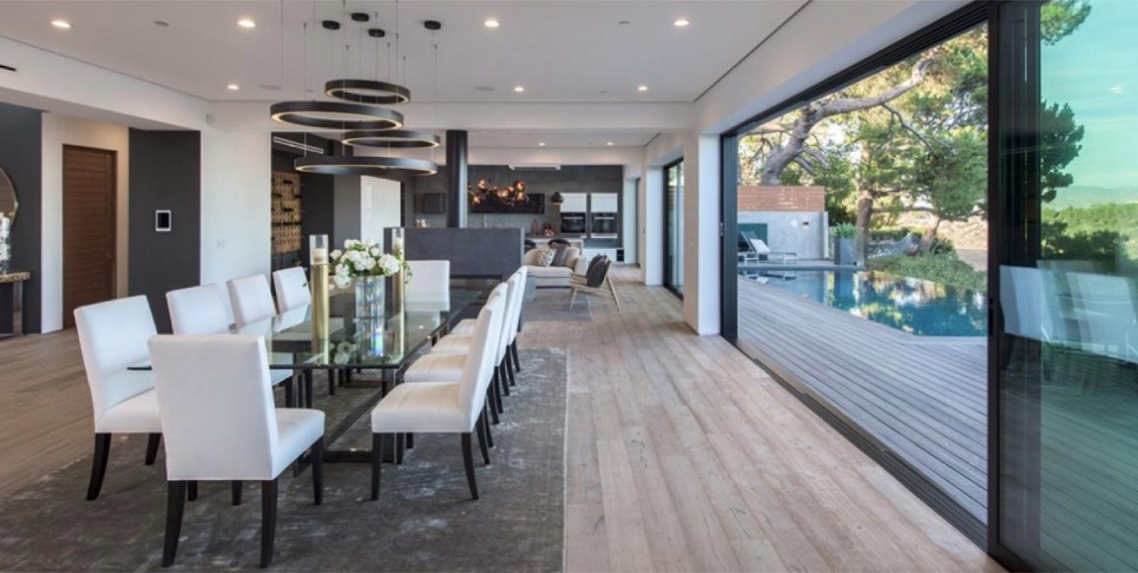 CE Bel Air View House — photo 11