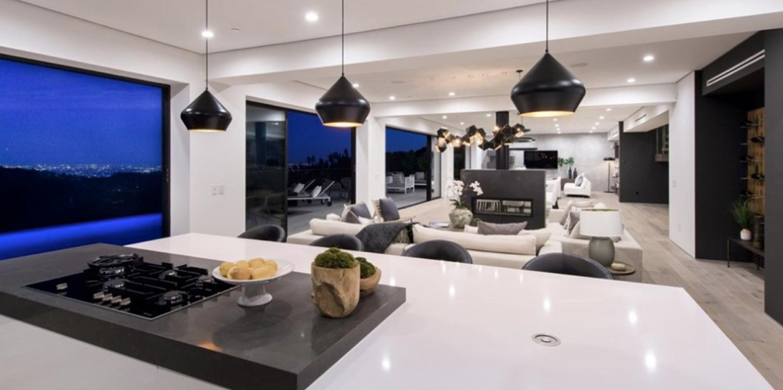 CE Bel Air View House — photo 10