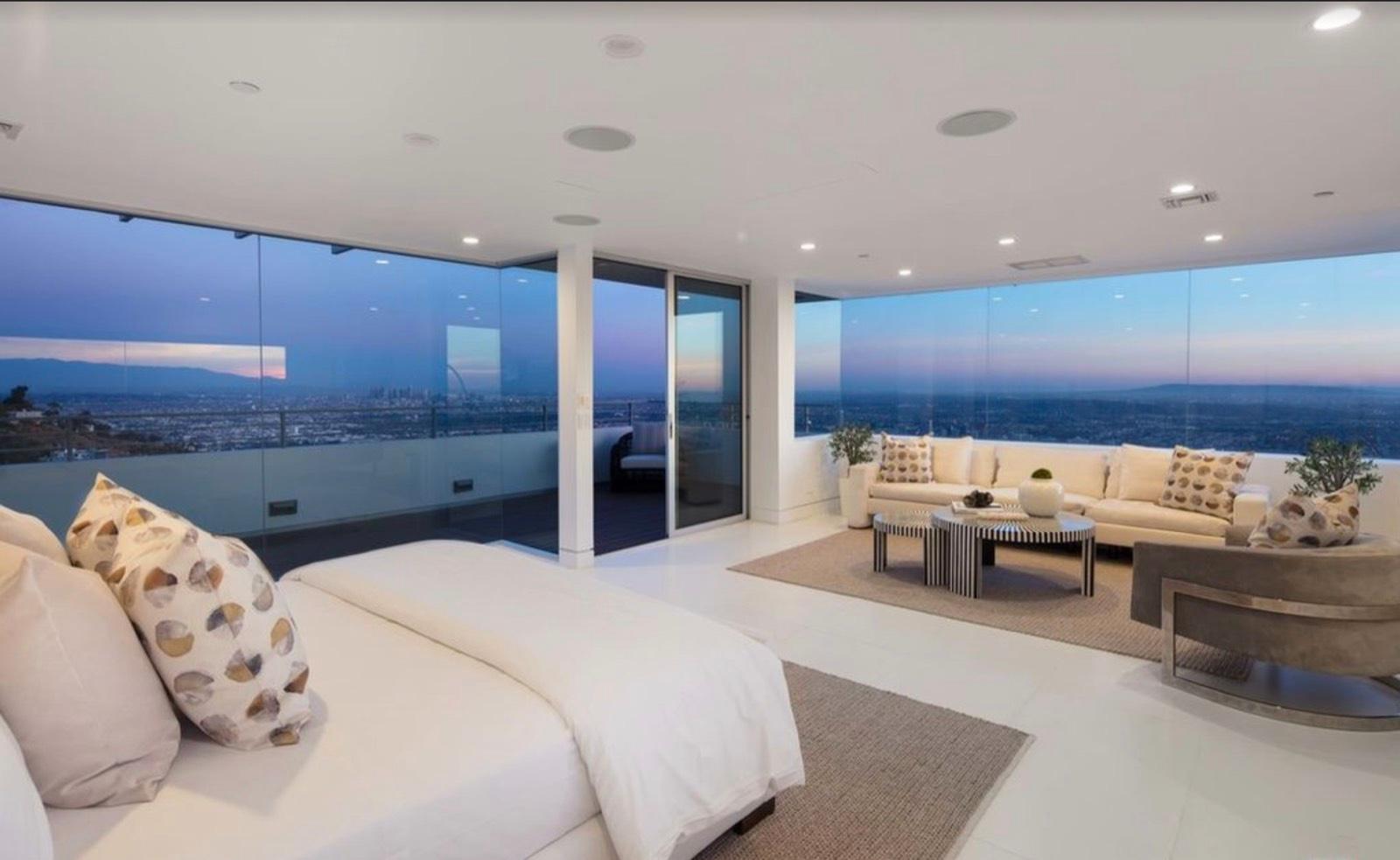 CE Blue Jay Way — photo 12