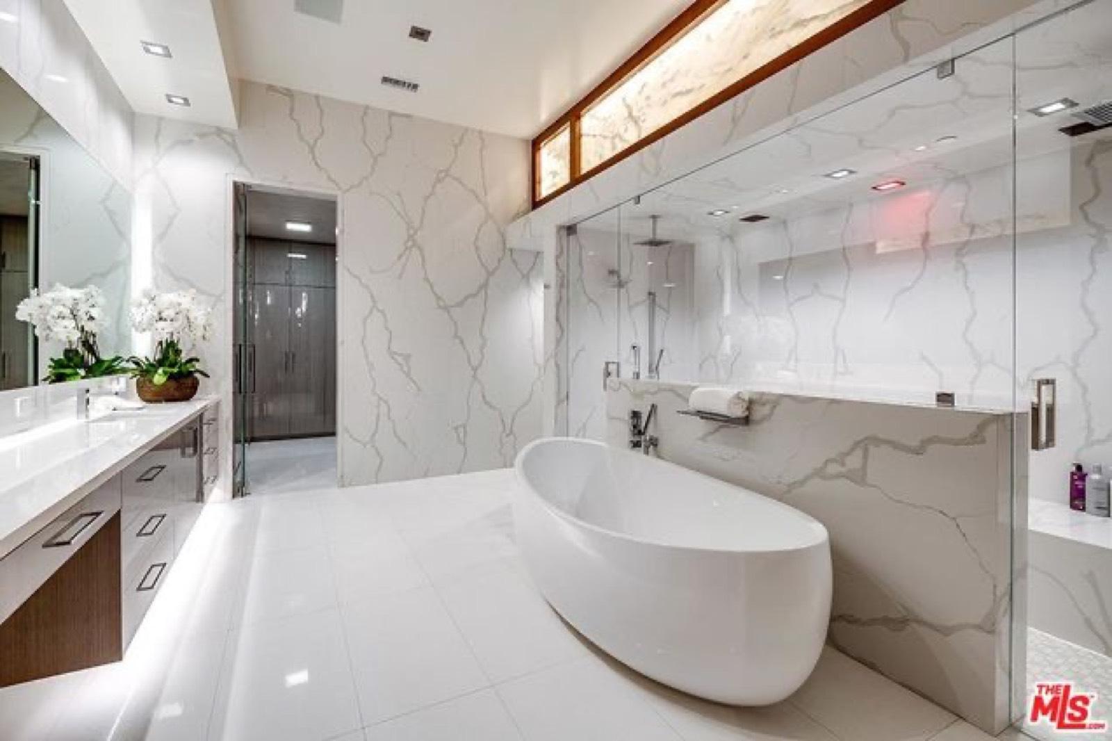 CE Villa P — photo 3