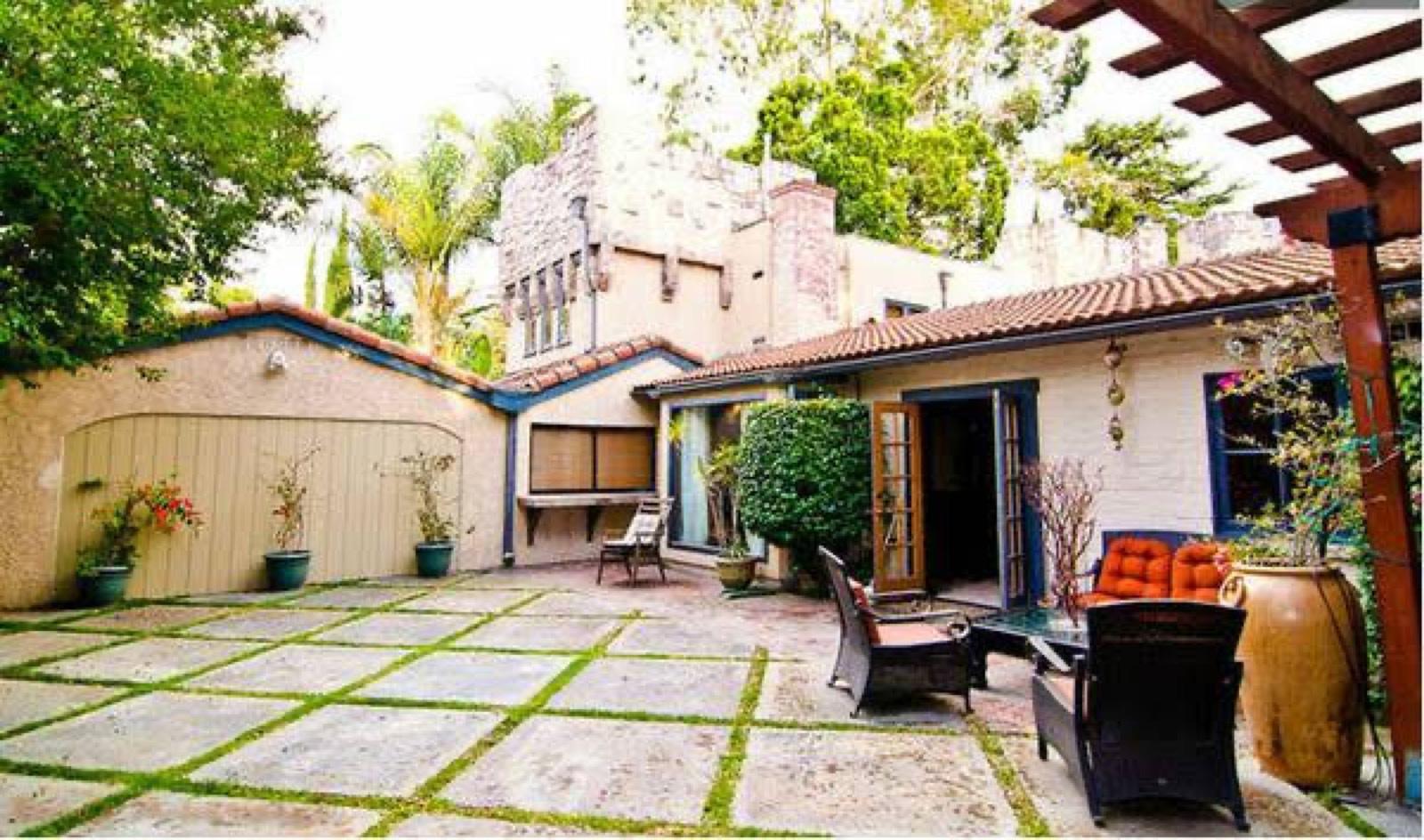Chandler House — photo 2