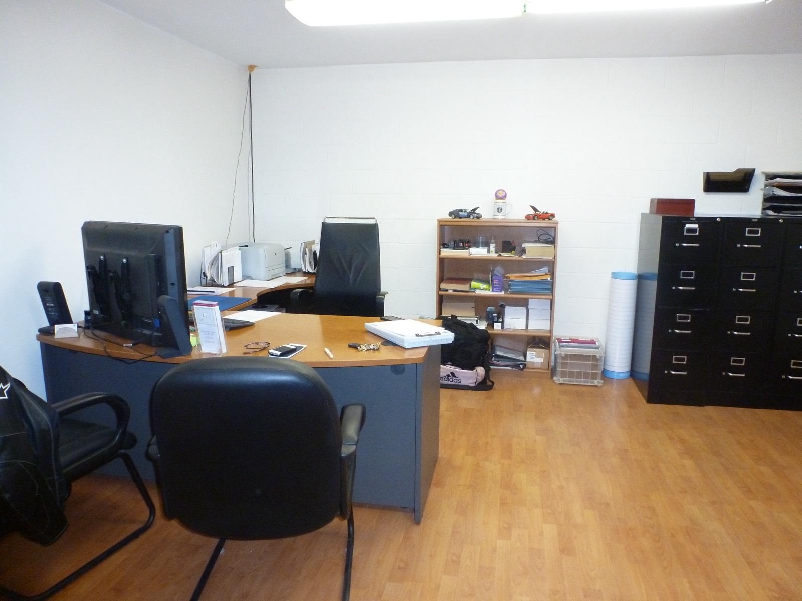 Chatsworth Office — photo 7