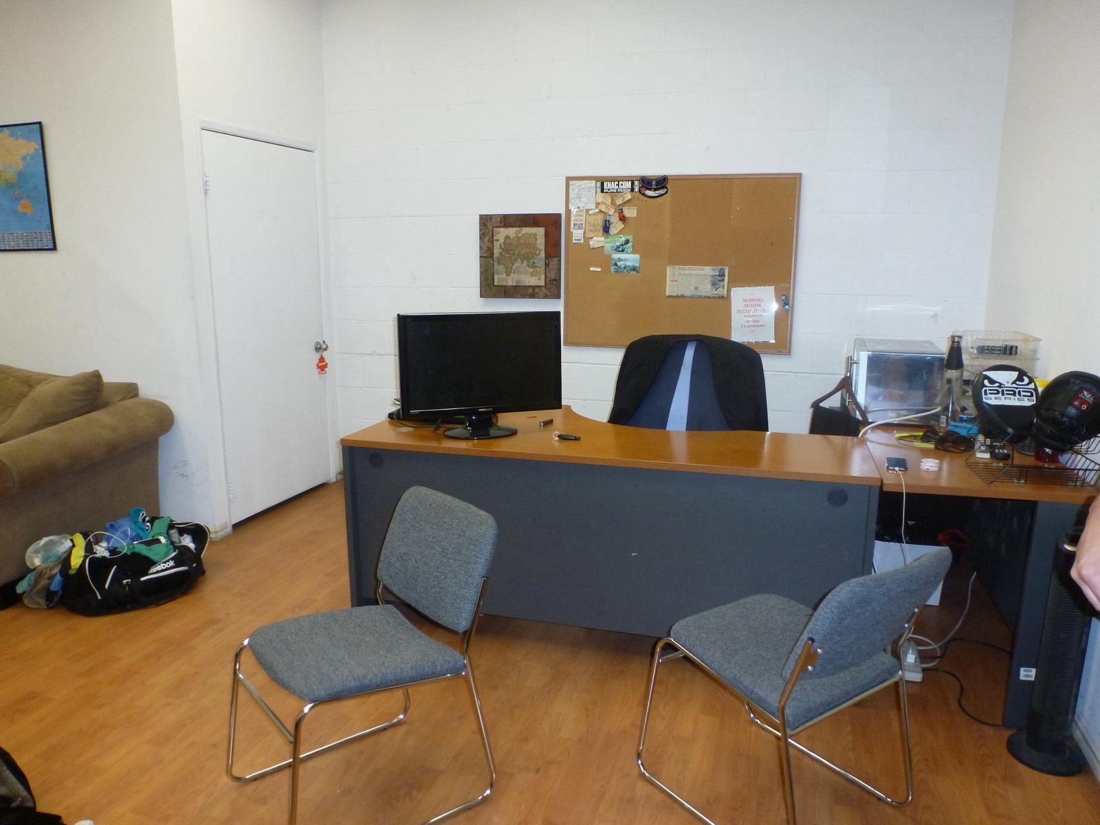 Chatsworth Office — photo 9