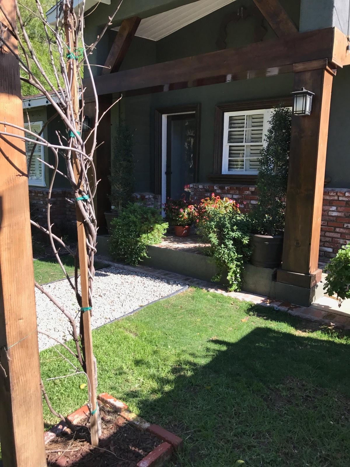 Clybourn Ave Sun Valley — photo 8