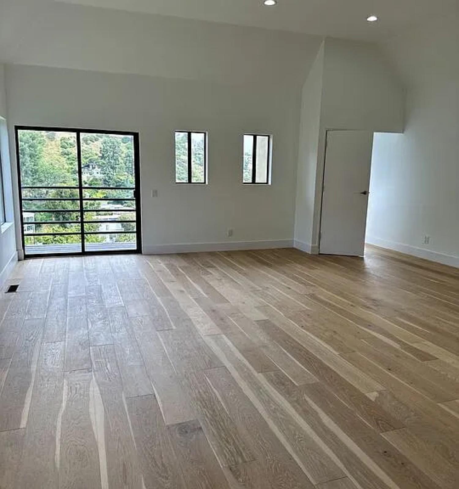 Coles Rustic Home with Beautiful View — photo 11