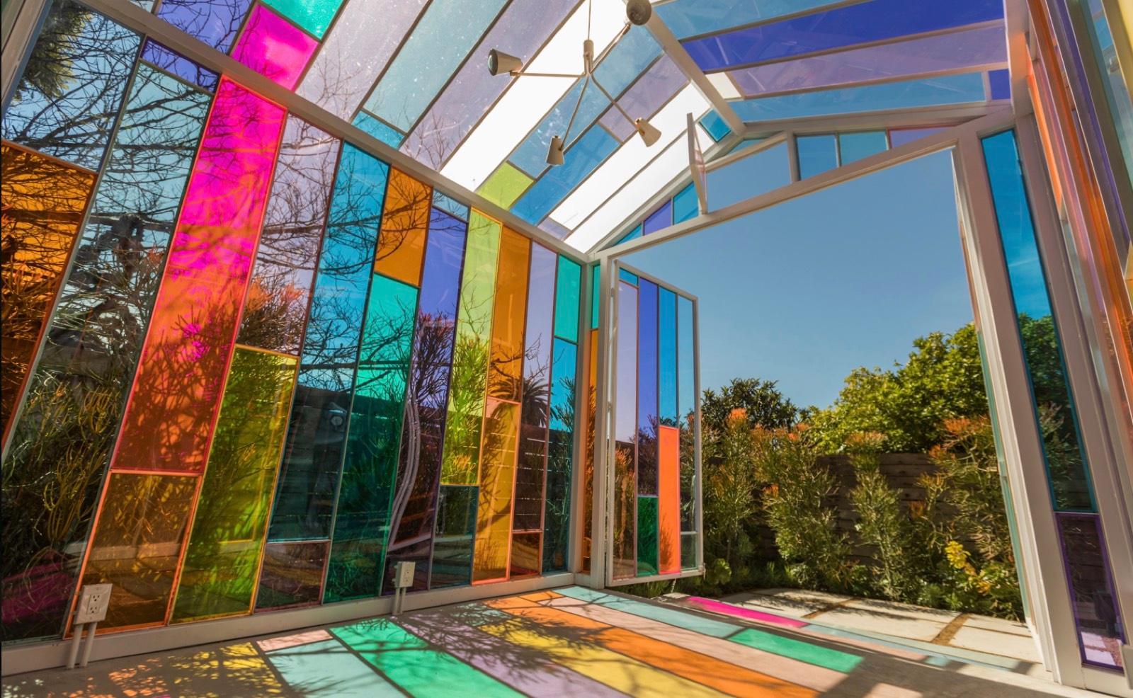 Colorful Glass House — photo 9