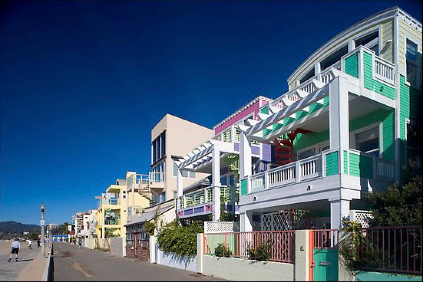 colorfull houses santa monica — photo 10