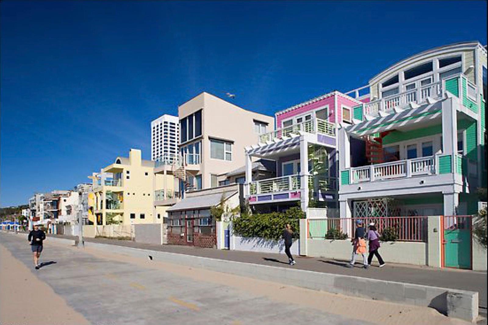 colorfull houses santa monica — photo 11