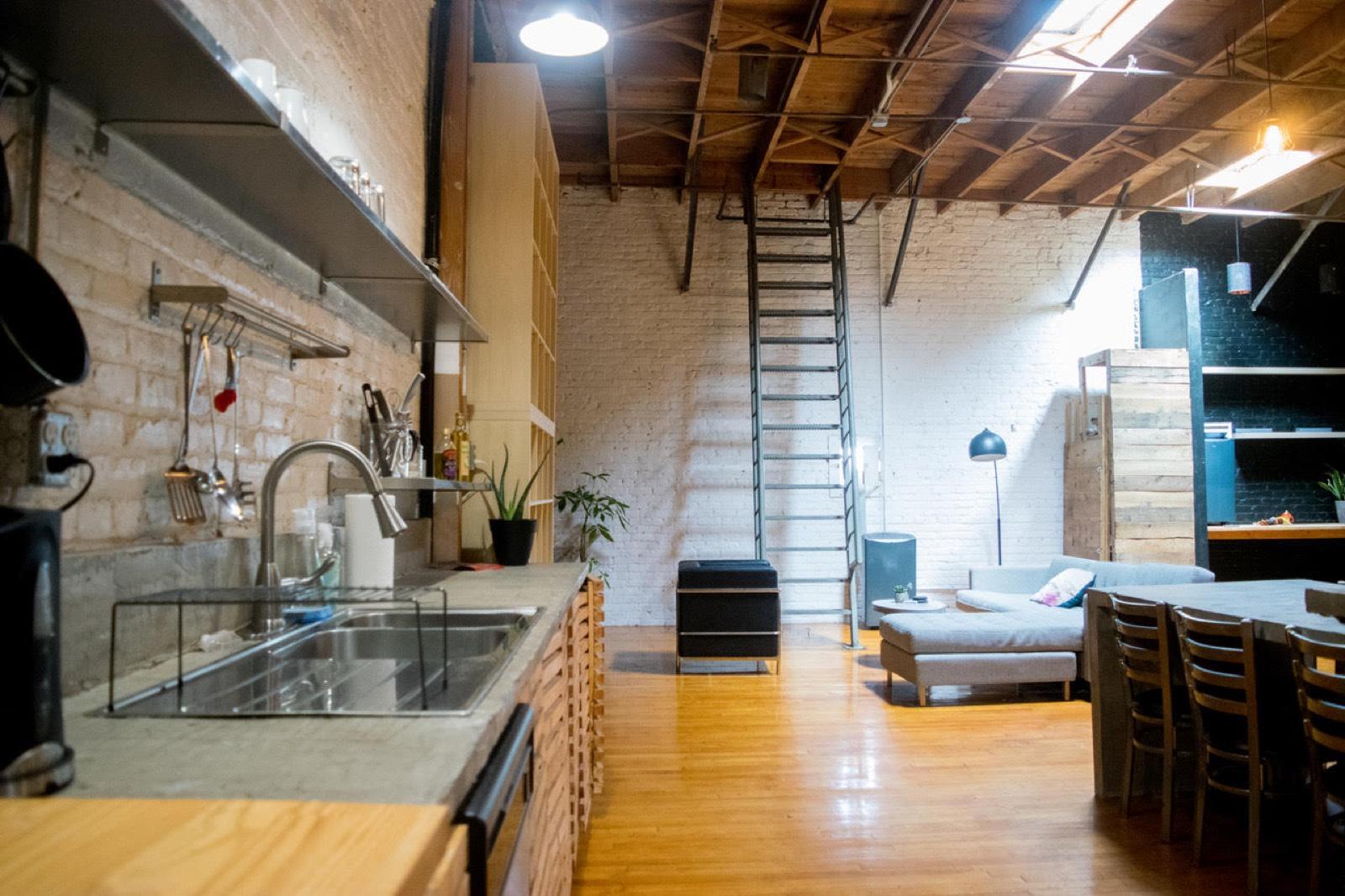 Colyton Street 3 lofts — photo 9