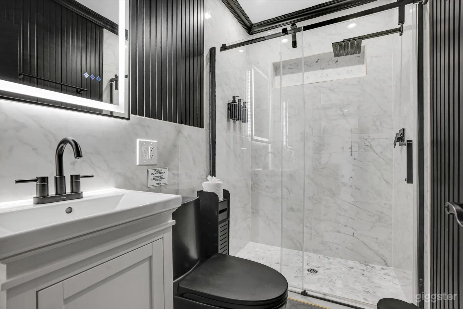 contemporary home pool unique interior — photo 10