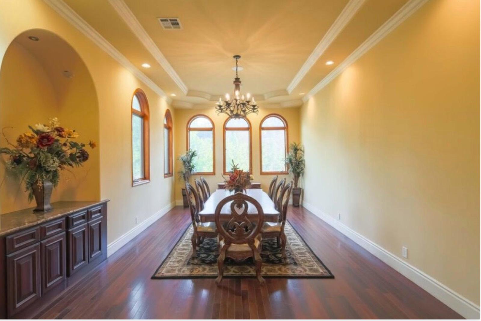 Covina Hills Mansion — photo 1
