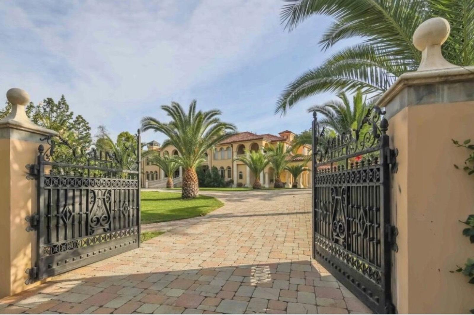 Covina Hills Mansion — photo 4