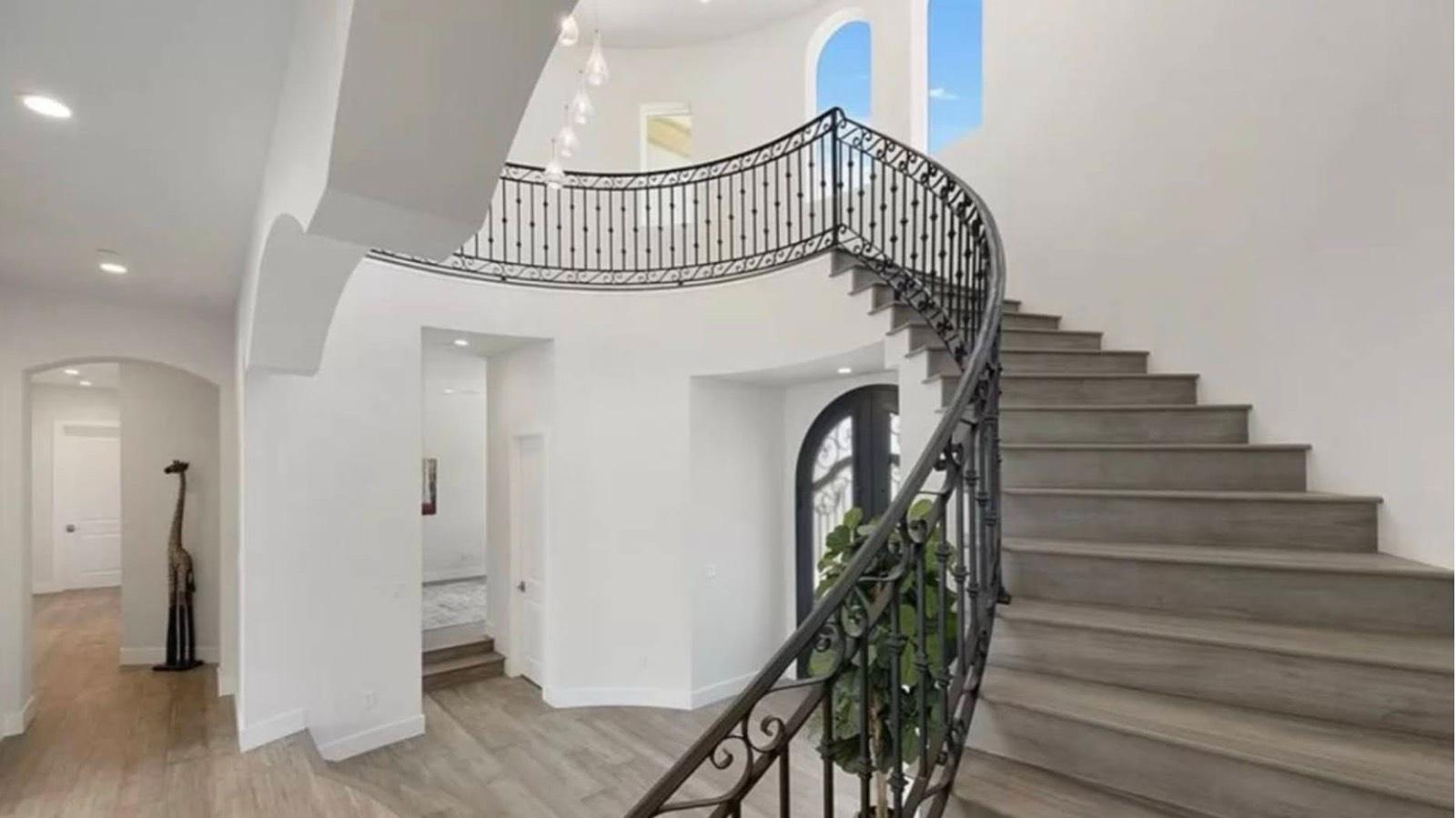 CP S Modern Traditional View — photo 7