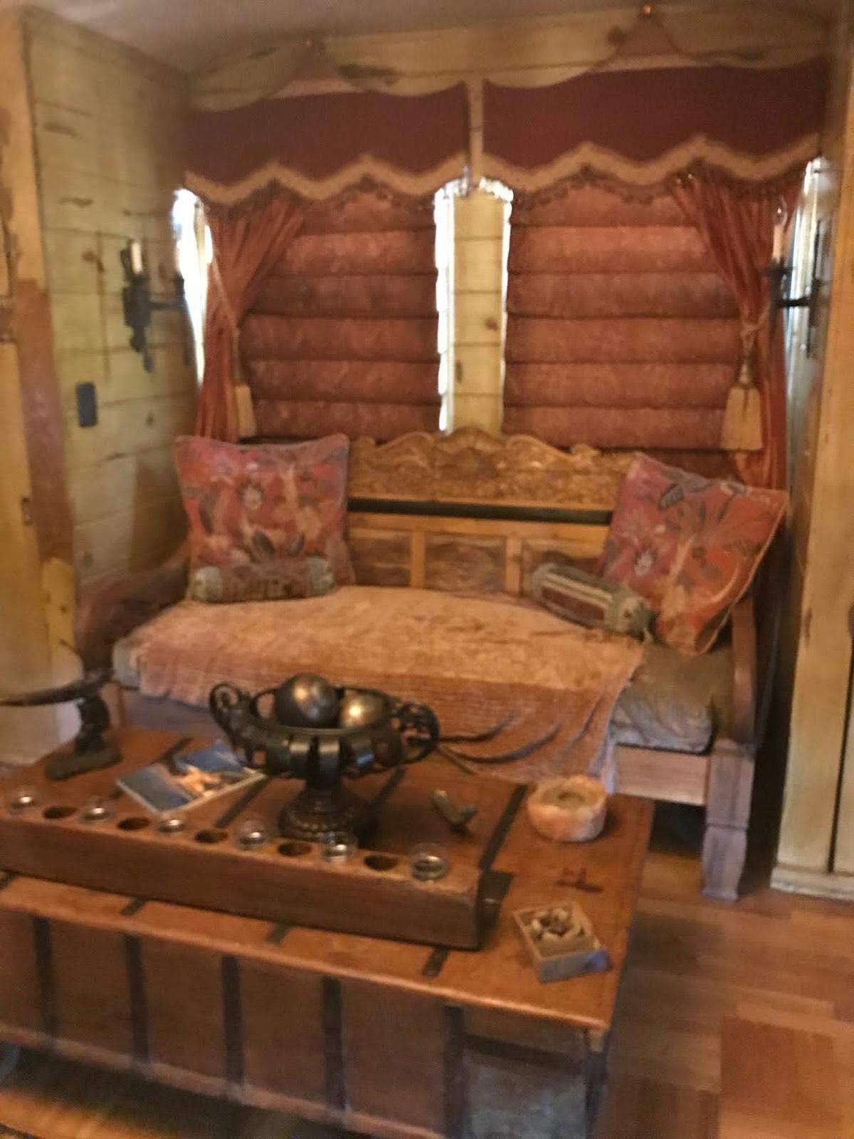 Craftsman Woodland Hills 0208(1) — photo 2