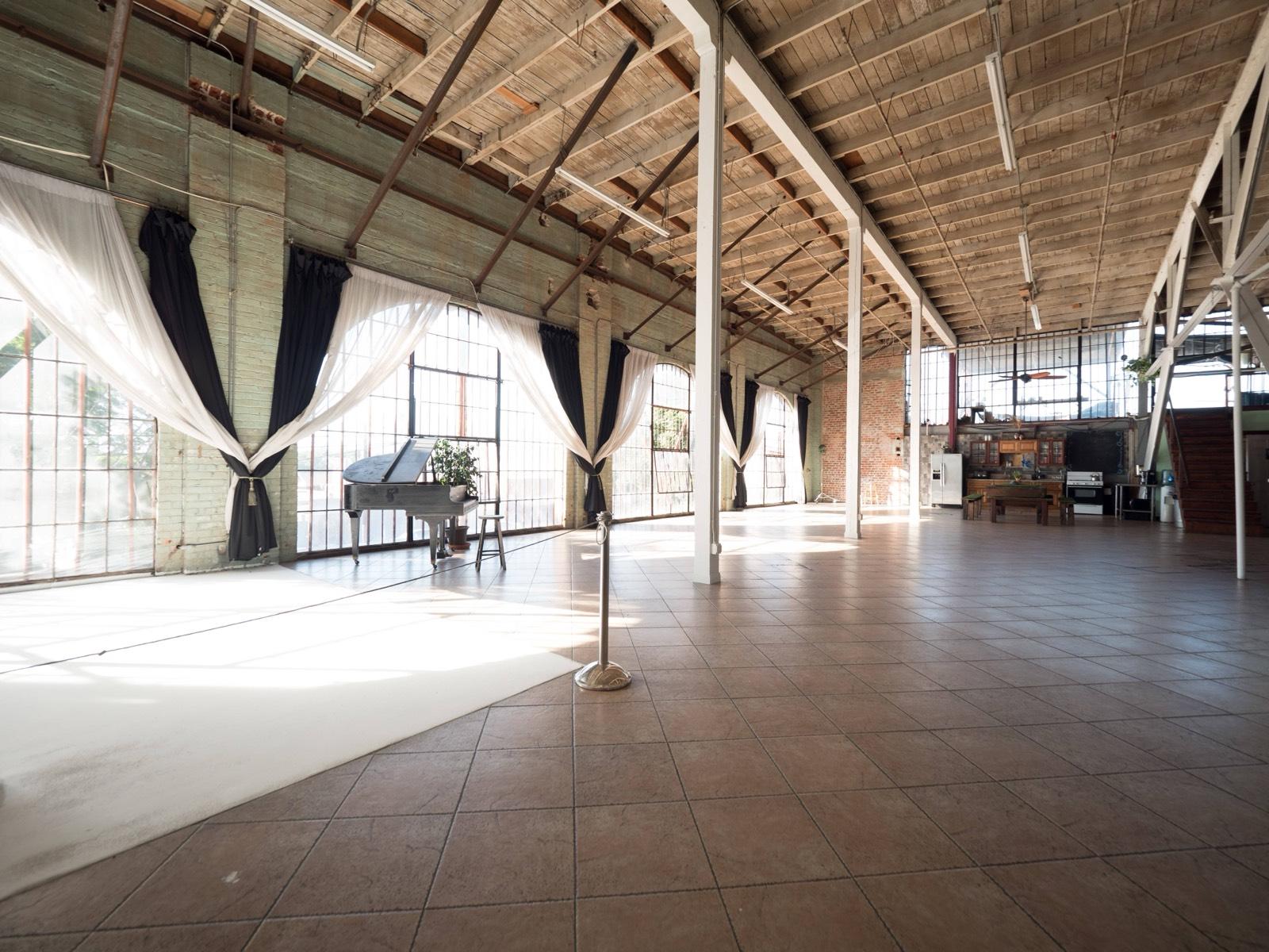 C's A Studio — photo 2