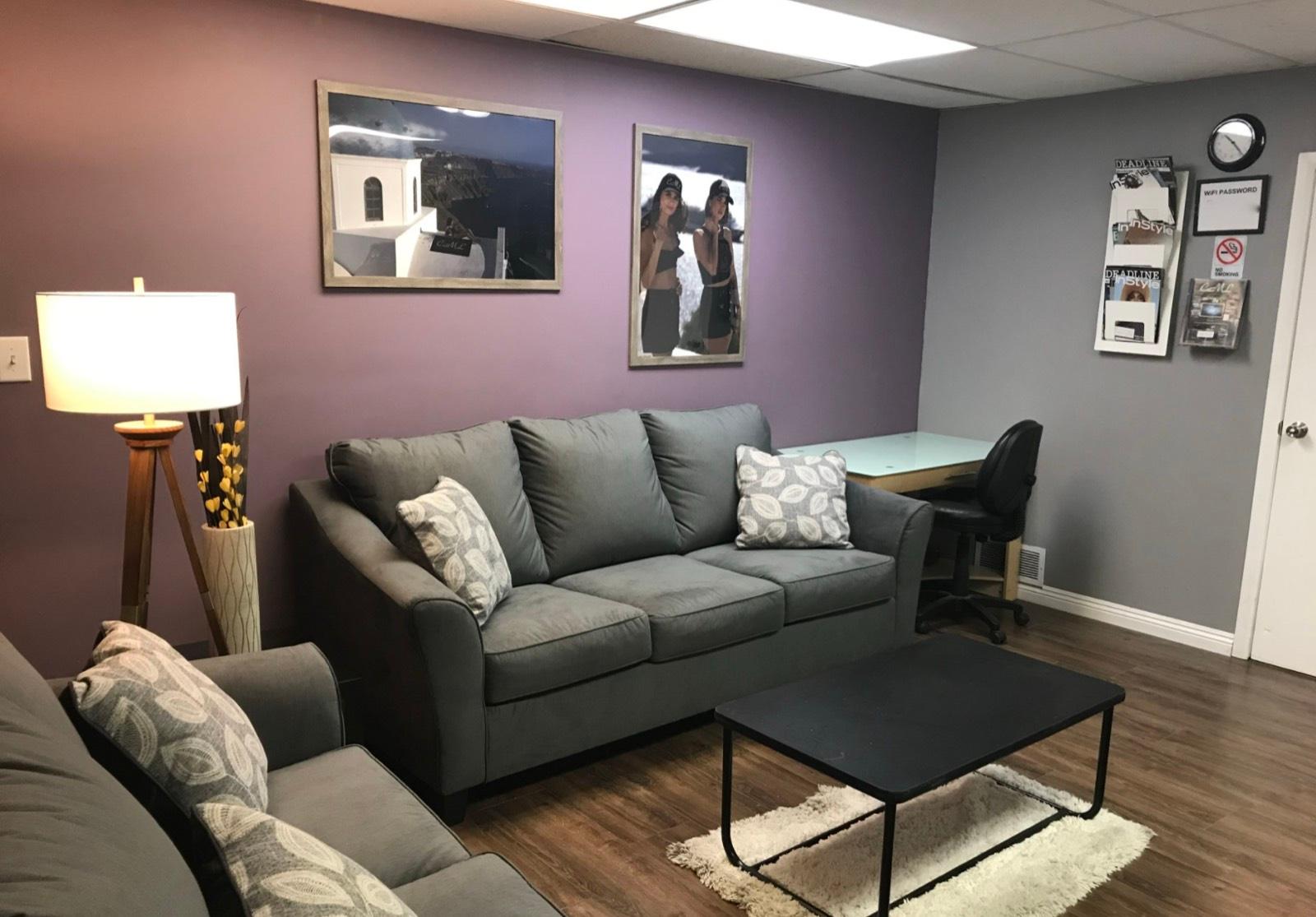C's Office-White Studio — photo 11