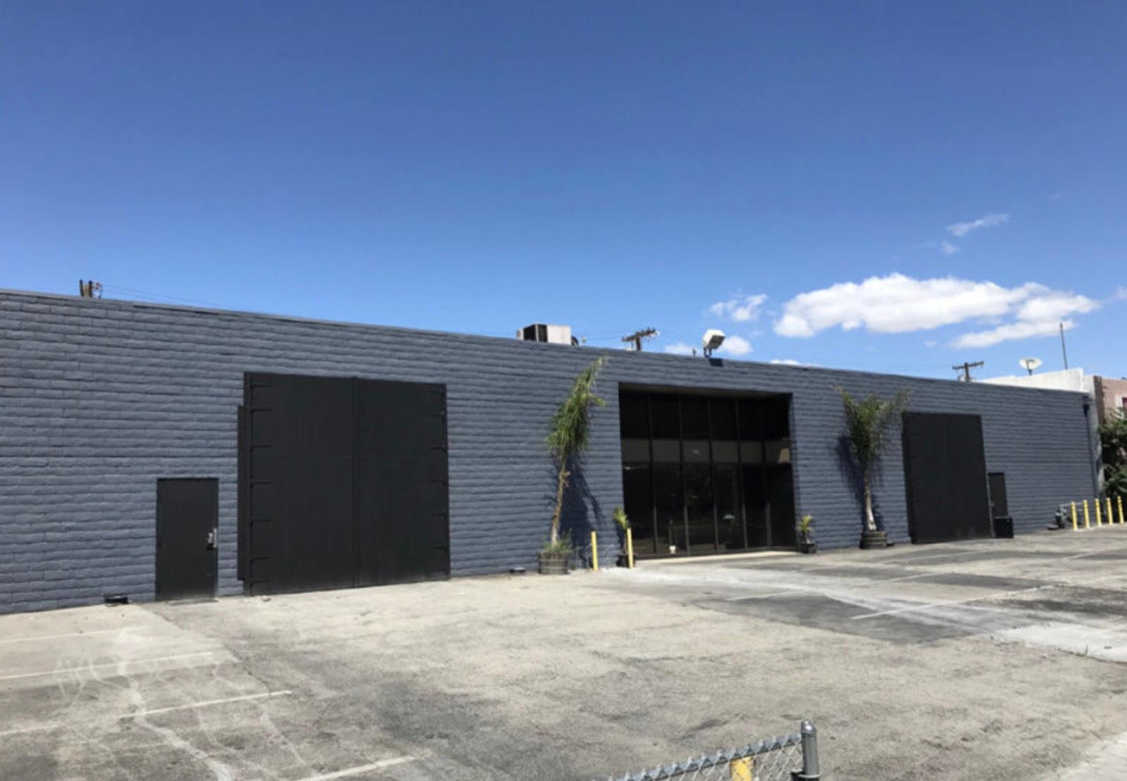 C's Office-White Studio — photo 4
