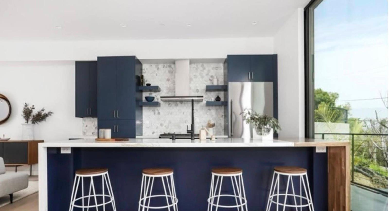 CS's Modern Blue Tri Level — photo 5