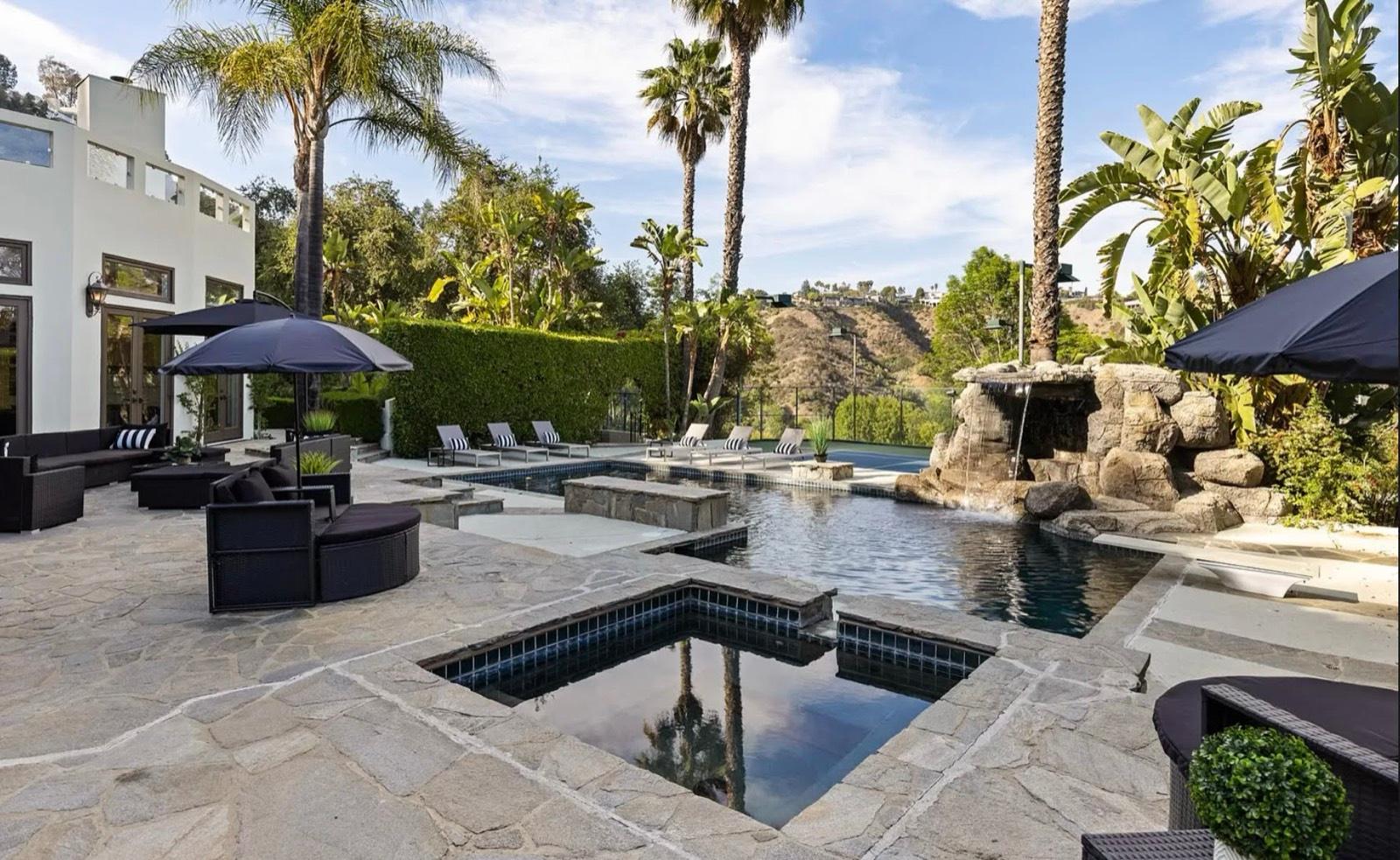 CS's Tennis View Estate — photo 3