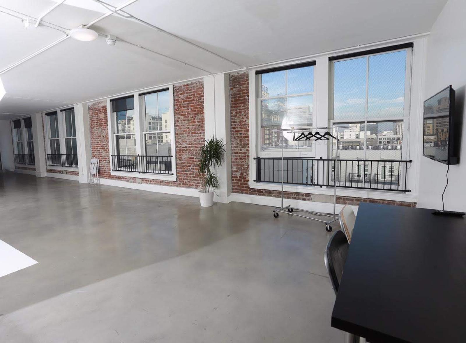 C's Studio — photo 2