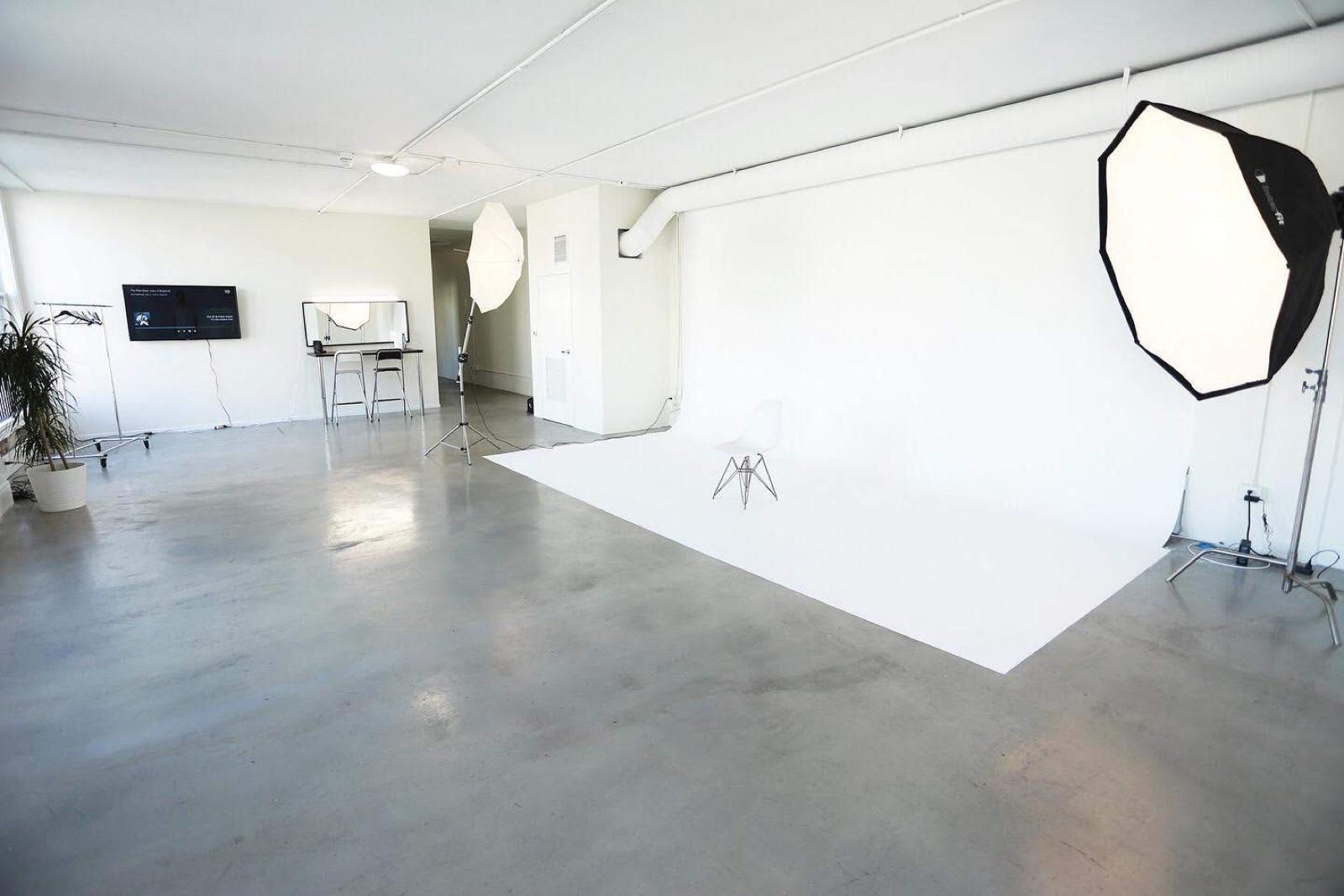 C's Studio — photo 3