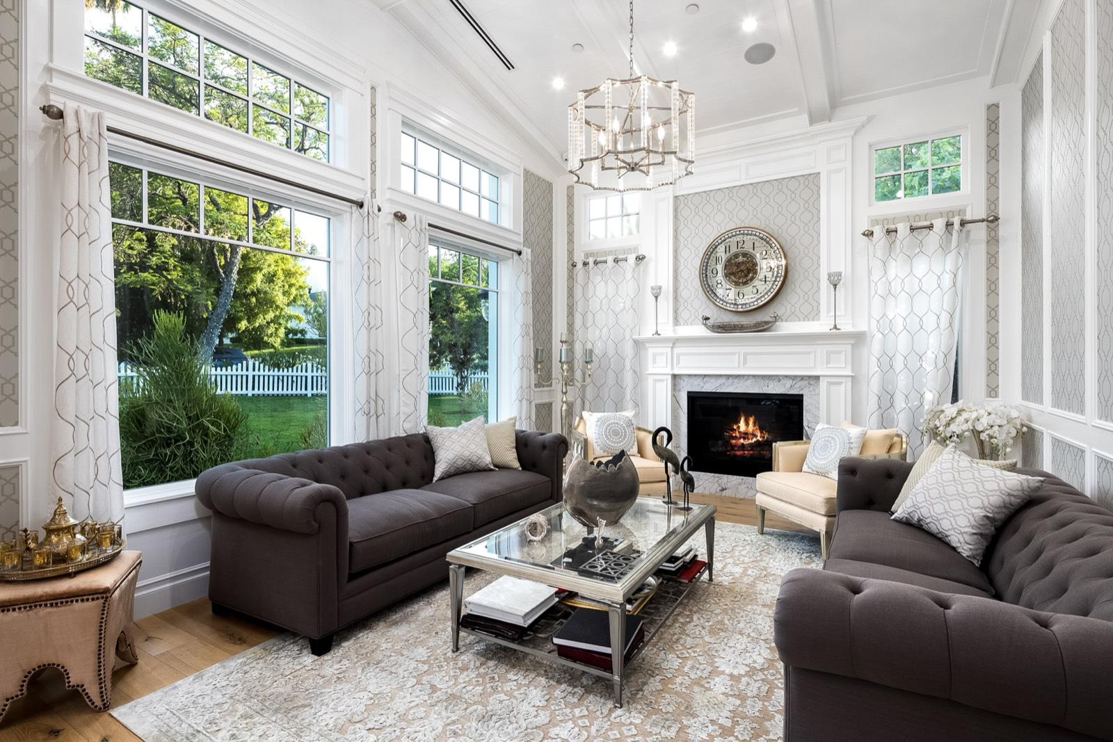 C's Tarzana Modern Cape Cod — photo 6